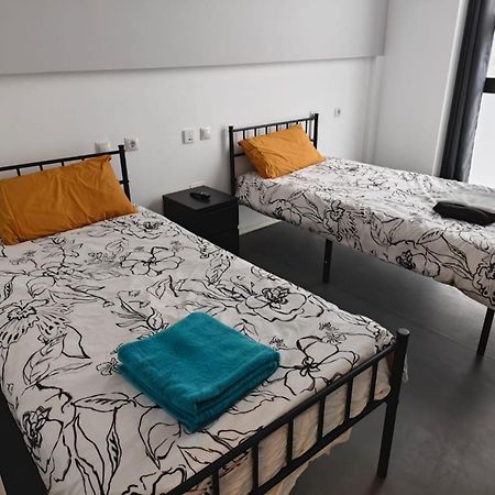 Hostal Nana B&B アロヨ・デ・ラ・エンコミエンダ エクステリア 写真